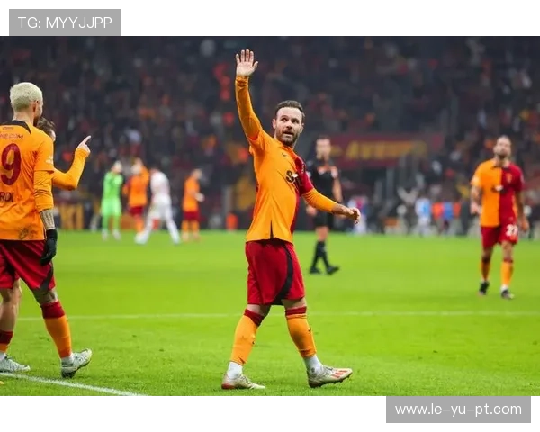 加拉塔萨雷怎么从学生队成为欧洲冠军?揭秘豪门百年不败秘诀 加拉塔萨雷怎么从学生队成为欧洲冠军?揭秘豪门百年不败秘诀